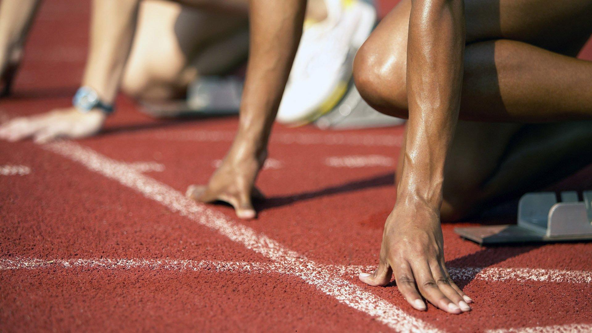 时光深处的投篮对决，重温戴尔与斯蒂芬·库里父子青涩岁月的传承之战