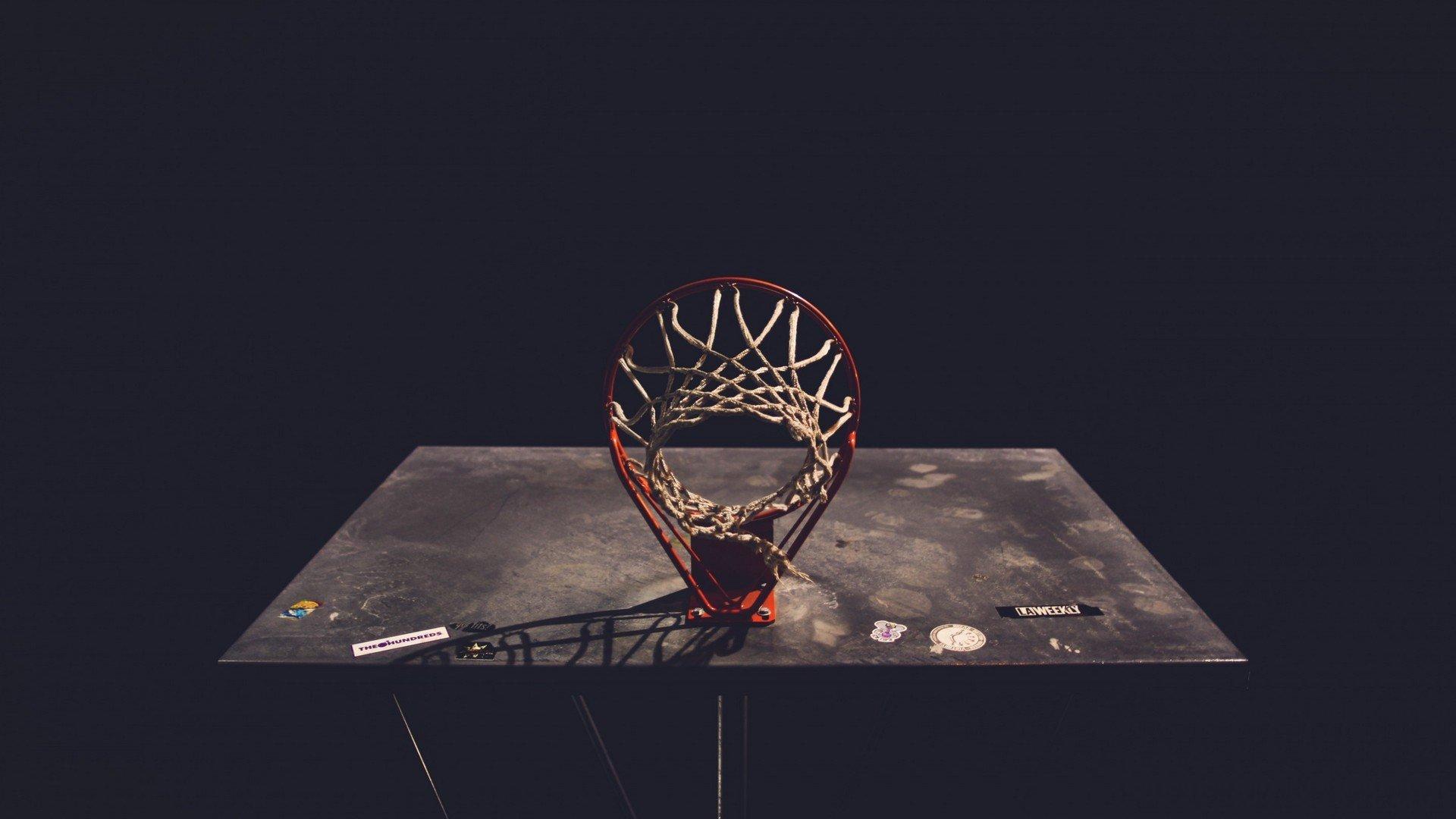 阿什拉夫养伤期间现身球场，现场观战埃尔切对阵皇马引关注