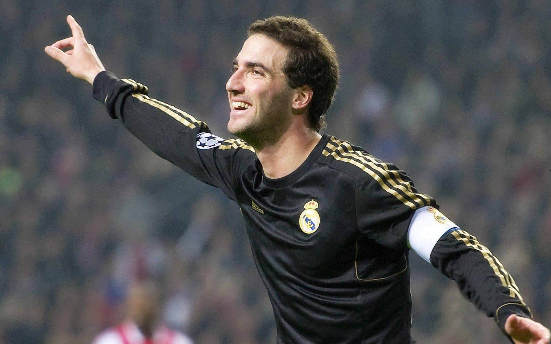 英超主帅战绩不佳黯然离任,昔日中超冠军教头或成国足选帅潜在人选